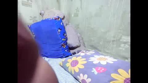 Snapshot of jaysonata215 chatting on 02-04-25, 07:00 jaysonata215 online show from 02-04-25, 07:00