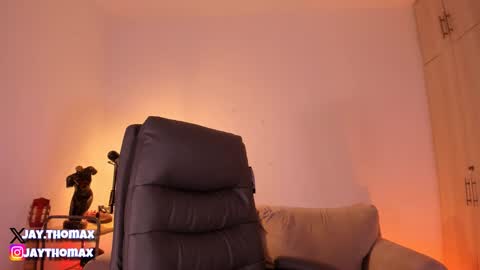 jaythomax online show from 02-04-25, 07:11