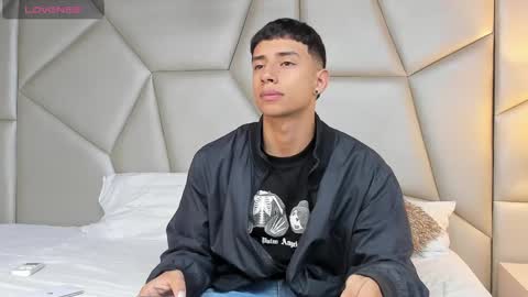 jaze_bradley online show from 02-18-25, 11:22