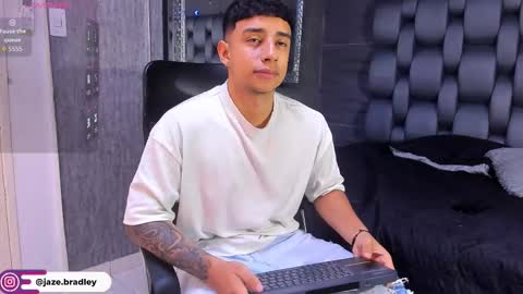 jaze_bradley online show from 09-16-25, 11:22