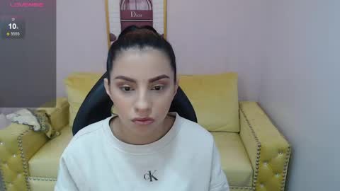 Jazmin online show from 06-01-26, 01:13