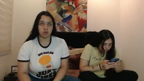 Jazmin and Scarlett online show from 06-20-26, 03:15