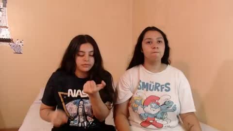 Jazmin and Scarlett online show from 07-08-26, 09:41