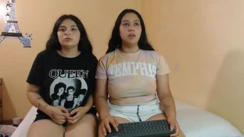 Jazmin and Scarlett online show from 07-18-26, 10:08