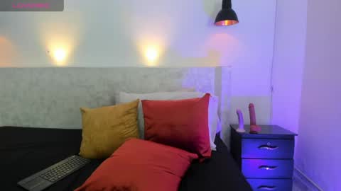 Jazmin online show from 05-15-26, 11:23