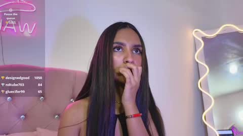 Jazmin  online show from 02-14-25, 01:23