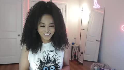 Snapshot of jazminefox chatting on 03-03-26, 06:36 Jazmine Fox online show from 03-03-26, 06:36