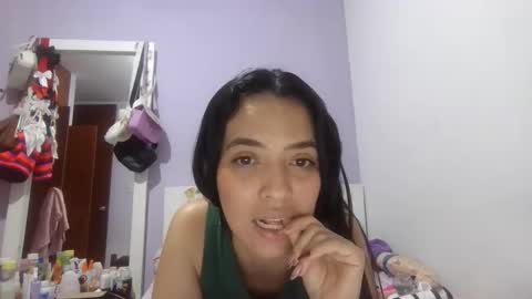 Snapshot of jazminojeda chatting on 04-30-26, 05:03 jazminojeda online show from 04-30-26, 05:03
