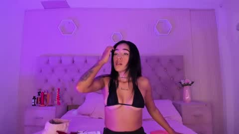 Jazminrusso  online show from 05-29-26, 06:00