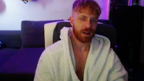 Snapshot of jb_cams chatting on 01-17-25, 11:27 jb_cams online show from 01-17-25, 11:27