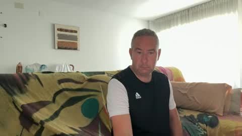 Snapshot of jblasco chatting on 06-27-26, 09:03 jblasco online show from 06-27-26, 09:03