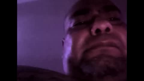 Snapshot of jboyy13818 chatting on 09-11-25, 05:29 jboyy13818 online show from 09-11-25, 05:29