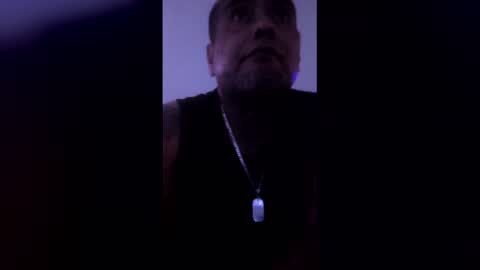 Snapshot of jboyy13818 chatting on 12-22-25, 05:26 jboyy13818 online show from 12-22-25, 05:26