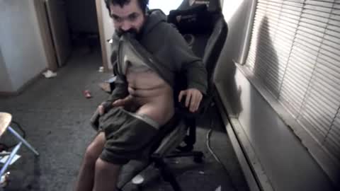 Snapshot of jburns87 chatting on 12-02-25, 10:09 jburns87 online show from 12-02-25, 10:09