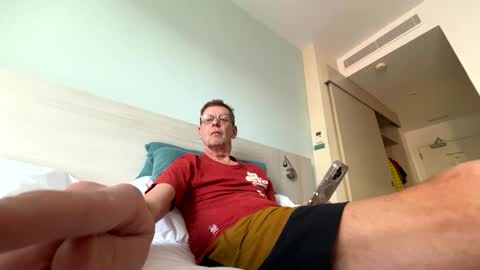 Snapshot of jcar57 chatting on 02-07-25, 08:33 Jon online show from 02-07-25, 08:33