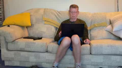 Snapshot of jcar57 chatting on 02-20-25, 04:57 Jon online show from 02-20-25, 04:57