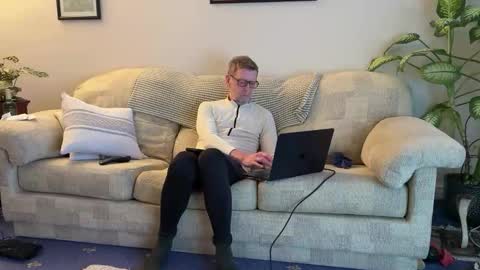 Snapshot of jcar57 chatting on 02-03-26, 02:33 Jon online show from 02-03-26, 02:33