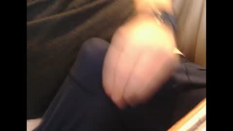 jcdogg11 online show from 11-17-25, 03:40