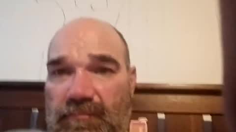 jchecka1975831725 online show from 04-22-26, 07:37