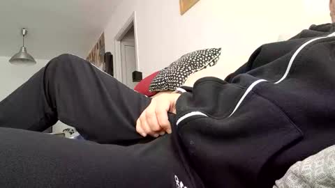 Juan online show from 12-20-25, 01:51