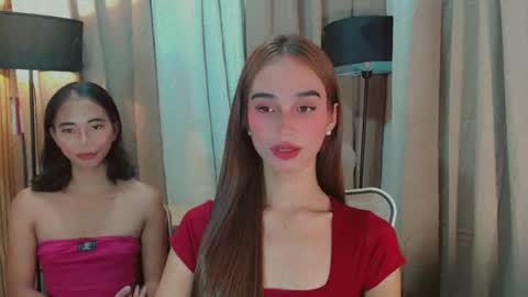 Snapshot of jclbabes chatting on 06-26-26, 03:05 vivian online show from 06-26-26, 03:05