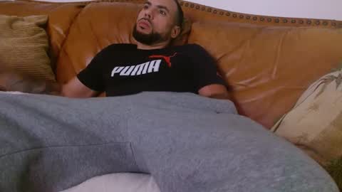 JcMax305 online show from 02-17-25, 05:47