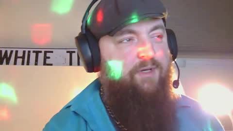 Snapshot of jcslayer88 chatting on 03-09-26, 06:28 Jack online show from 03-09-26, 06:28