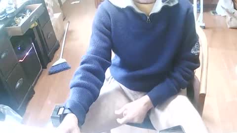 Snapshot of jd19852 chatting on 06-08-26, 08:20 jd19852 online show from 06-08-26, 08:20