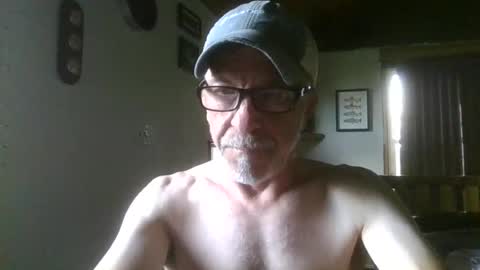 jdgiddy69 online show from 06-15-26, 09:50