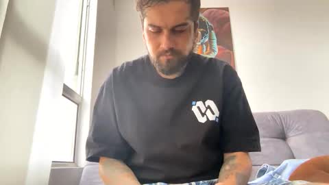 Snapshot of jdsj1a873165 chatting on 02-25-26, 12:37 jdsj1a873165 online show from 02-25-26, 12:37