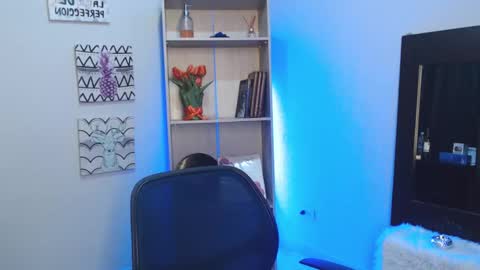 jeam_hot online show from 01-19-25, 08:41