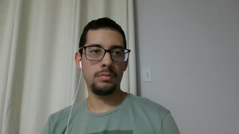 Snapshot of jean_hard_ chatting on 10-21-25, 05:08 jean_hard_ online show from 10-21-25, 05:08