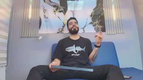 JEAN online show from 02-19-26, 02:35