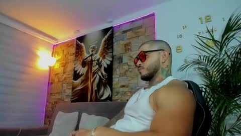 Jean  axelcrow       Modelo Independiente online show from 07-22-26, 05:10