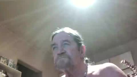 Snapshot of jeanclaude1959 chatting on 05-29-26, 07:06 jeanclaude1959 online show from 05-29-26, 07:06