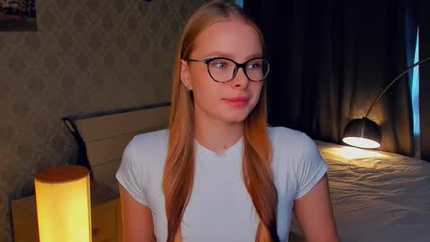 Jenny online show from 10-15-25, 07:41