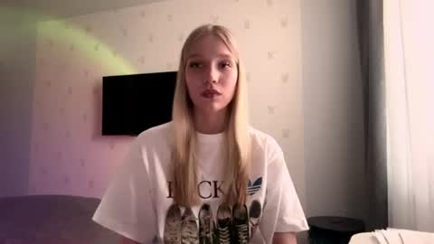 jeanmariemolsan online show from 06-13-26, 08:34
