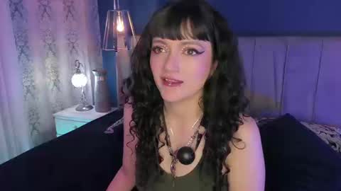 Snapshot of jeannesabatier chatting on 09-16-25, 07:59 Jean online show from 09-16-25, 07:59