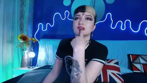 Jean online show from 05-11-26, 07:44