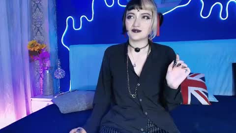 Jean online show from 05-21-26, 07:43