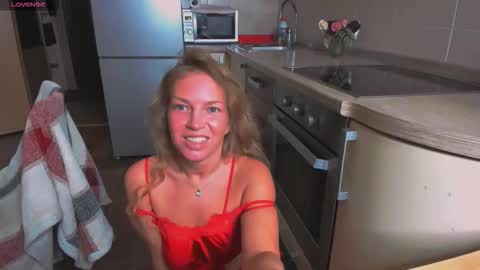 Jeanne online show from 11-14-25, 02:54