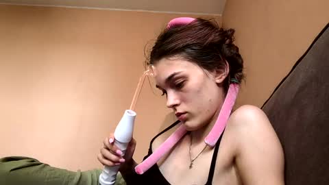 Hanna online show from 05-18-26, 09:26