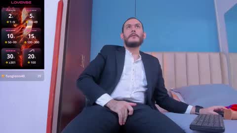 Jeanpiere online show from 11-29-25, 10:57