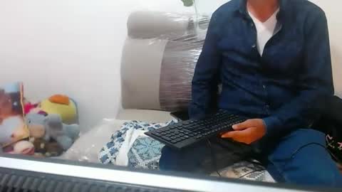 jeans_and_emma online show from 02-16-25, 08:55