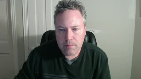 JE online show from 12-27-24, 04:04