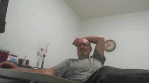 Snapshot of jedd82 chatting on 02-28-26, 04:02 jedd82 online show from 02-28-26, 04:02