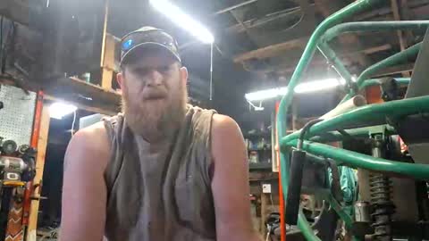 Snapshot of jeepcod87 chatting on 05-31-26, 11:39 jeepcod87 online show from 05-31-26, 11:39