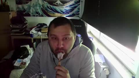 you may know me lol online show from 05-15-26, 10:44