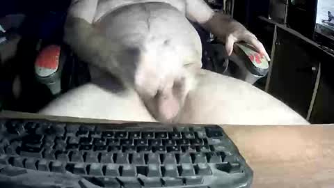 Snapshot of jeff_40962 chatting on 11-25-25, 10:54 Jeffrey Sinclair online show from 11-25-25, 10:54