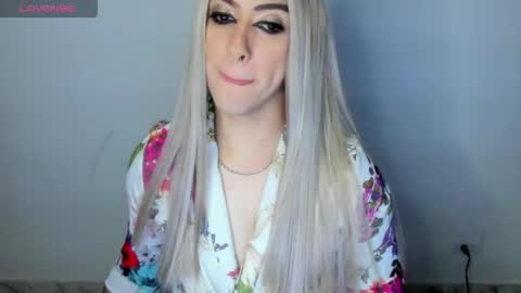  ashley   online show from 04-15-26, 10:00